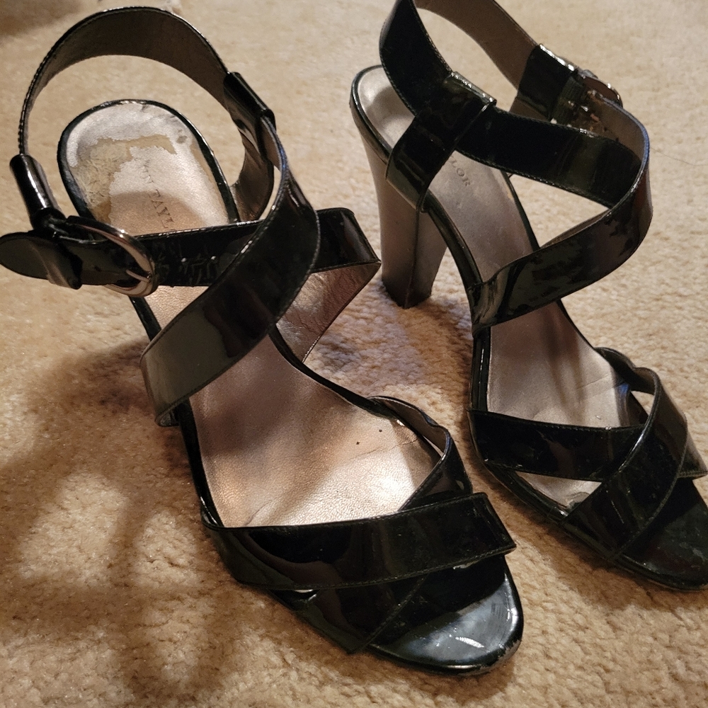 Ann Taylor vintage patten leather strappy heels